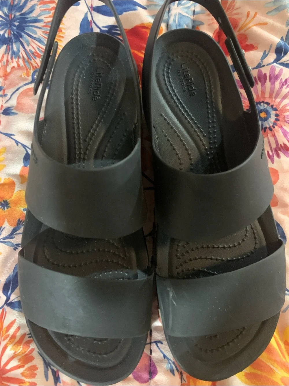 Crocs - Picture 9 of 10